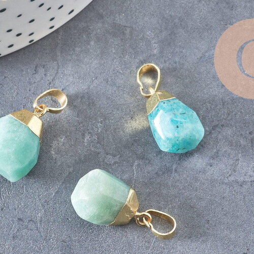 Pendentif goutte amazonite naturelle facetté laiton doré 19-21mm, x1 (g5524)