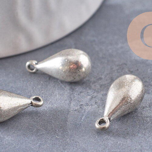 Pendentif goutte argenté, pendentif argenté zamac, breloque argent,goutte argent,17mm, x1 (g1647)