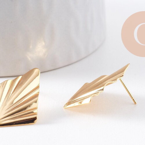 Clous-puces oreille losange plié laiton doré 18k 1 trou 25mm, la paire (g10342)