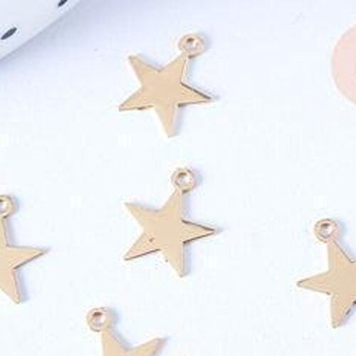 Pendentif étoile laiton doré, fournitures créatives, connecteurs laiton, pendentif géométriques, création bijoux, ,10.5mm x 10 g3708