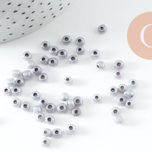 Grosses perles de rocaille gris irisé 4mm, x10gr (g3673)