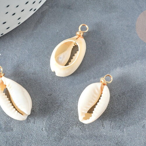 Pendentif coquillages cauri blanc fil doré 18k 27-30mm, x1 (g7353)