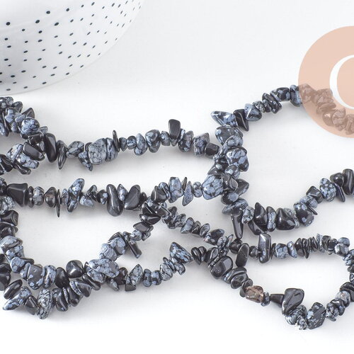 Perles chips en obsidienne neige naturelle 5-8mm, x1 fil de 90 cm(g1266)