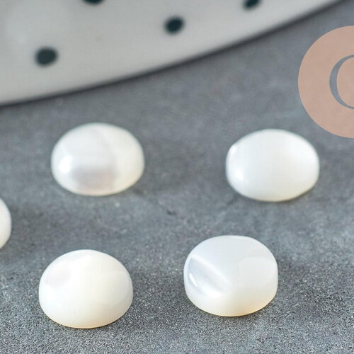 Cabochon rond nacre blanche naturelle 5.4mm, x1 (g1738)