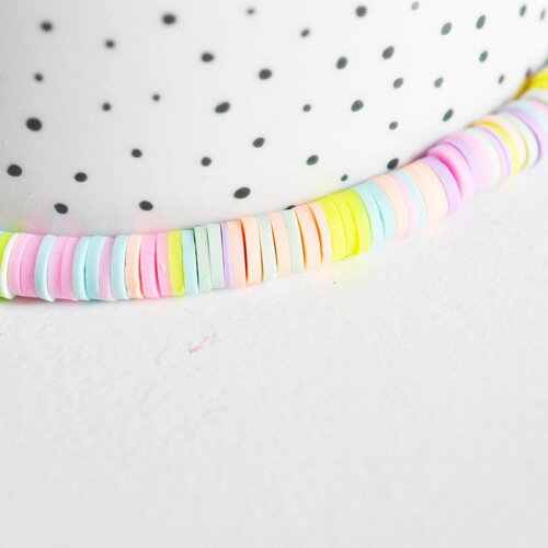 Perles polymère multicolore pastel heishi 6mm, perles plastique, perle heishi,perle disque,6mm,le fil de 320 perles g3605