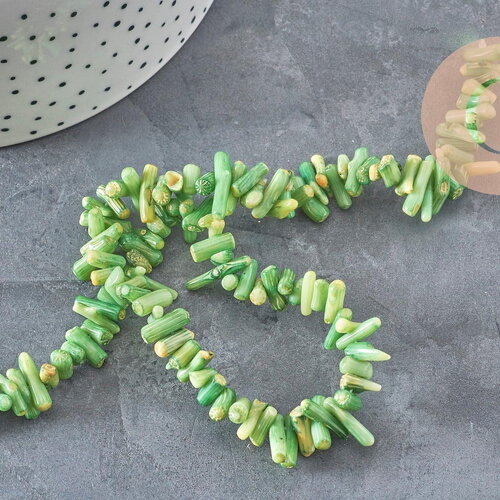 Perles bambou de mer naturel teinté vert x1 fil 38cm (g0991 )
