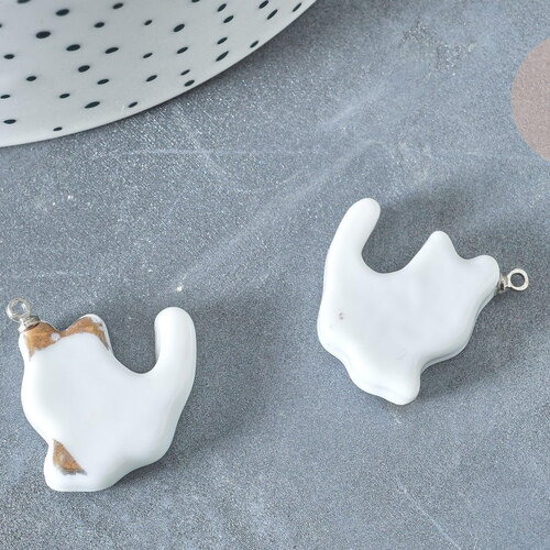 Pendentif chat porcelaine blanc doré laiton platine 24mm, x1 (g8062)