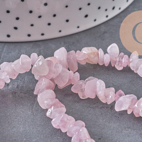 Perles chips quartz rose naturel fil de 90cm, x1 (g2107)