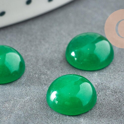 Cabochon rond jade malaisie teinté vert 10mm, x1 (g8663)