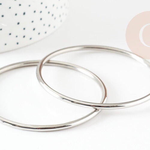 Bracelet jonc lisse rond 3mm acier 304 inoxydable platine 65mm,(légères traces à la jointure) x1 (g9259)
