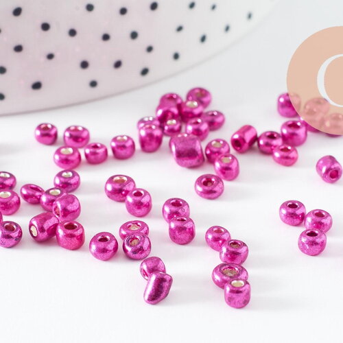 Grosses perles rocaille rose fuchsia métallisé 4mm,perles rocaille rose fushia nacré, x10 gr (g9632)