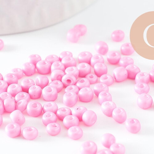 Grosses perles de rocaille rose 2.5-3mm, x10 gr (g3732)