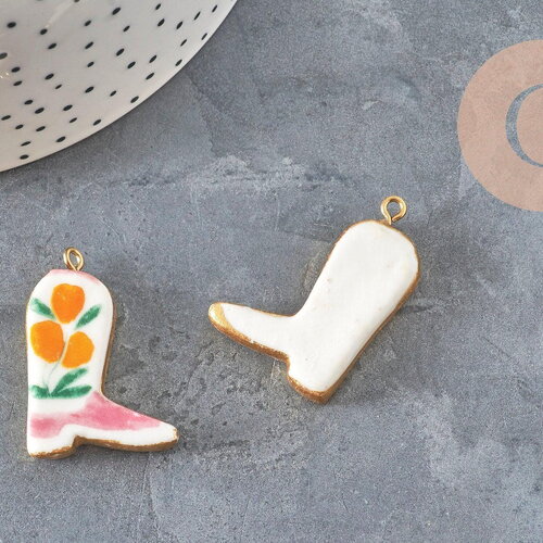 Pendentif botte de cow-boy fleurs acier 304 inoxydable doré ip 33mm, x1 (g11244)