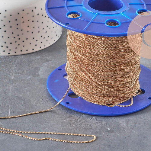 Chaine plate laiton brut 1.5mm, x5 metres (g0016)