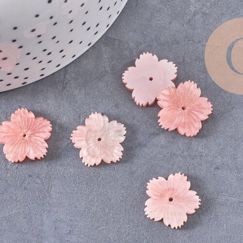 Pendentif acétate fleur rose paillettes,perles plastique,bijou fleur plastique, 20mm x5 (g4013)