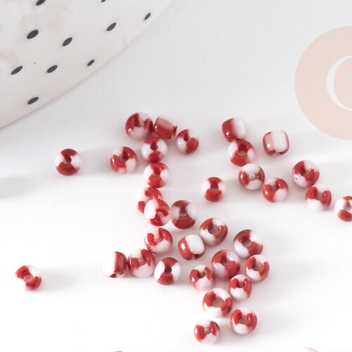 Petite perle rocaille rayé rouge blanc 1.5x2mm, x10g (g2670)