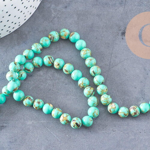Perle ronde coquillage et turquoise bleu 8mm, x1 fil de 40cm (g5387)