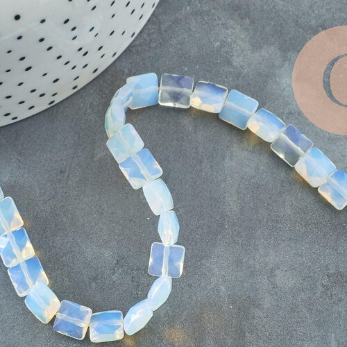 Perle carrée en opalite 12mm, x1 fil de 20cm (g5881)