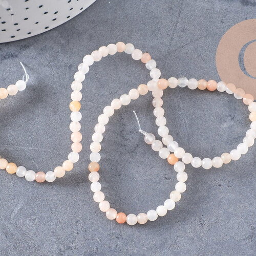 Perles jade naturel rose pâle4mm, x1 fil de 37cm (g3858)