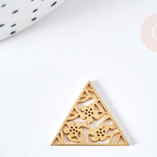 Pendentif triangle fleuri acier doré 17mm, breloque doré, acier inoxydable doré, pendentif sans nickel, création bijoux, x1 (g5925)