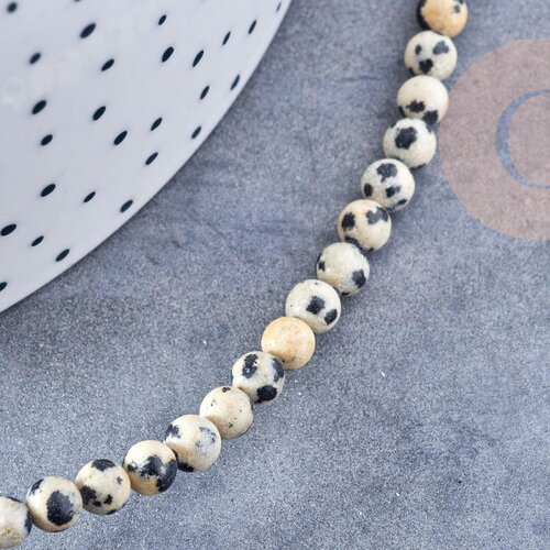 Perles rondes jaspe dalmatien 4mm, x1 fil de 38cm (g8698)