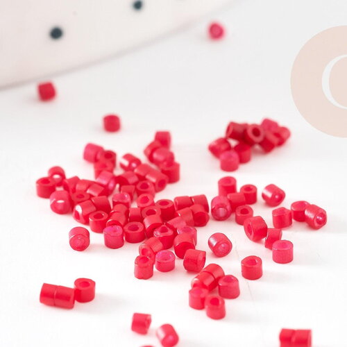 Perles tube rouge rose opaque, x1 sachet de 8gr (g9166)