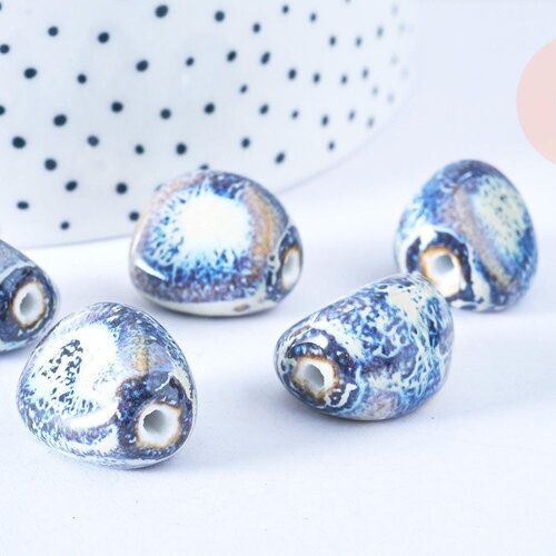 Perle ovale en porcelaine artisanale, des perles en céramique pour des bijoux originaux, 18-21mm, x5 (g5467)