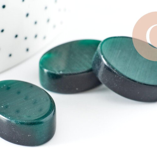 Cabochon ovale vert verre oeil de chat 28x18mm, x1 (g1026)
