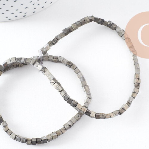 Perle pyrite carrée , pyrite naturelle,pierre pyrite ,3mm,x1 fil de 120 perles (g2786)