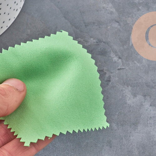 Lingette polisseur nettoyage bijou anti-ternissement 7.5cm x1 (g0061)