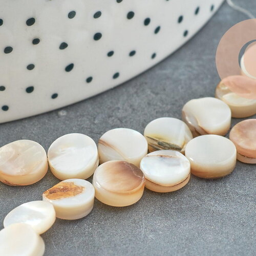 Perle disque nacre blanche naturelle 8mm, fil de 40cm x1 (g5453)