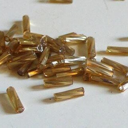 Perles rocaille tube doré texturé 6mm x 2mm, perles rocaille pour fabrication bijoux, perle tube doré, x 10gr g2460