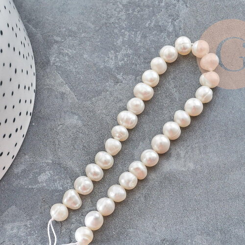 Perle ronde eau douce naturelle blanc 6~8mm, perle de culture , fil de 17cm, x1 (g9149)