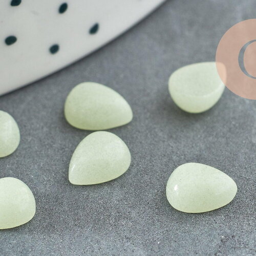 Cabochon goutte phosphorescent 8x6mm,bijou pierre, cabochon goutte luminescent, cabochon synthése, x1 g3139