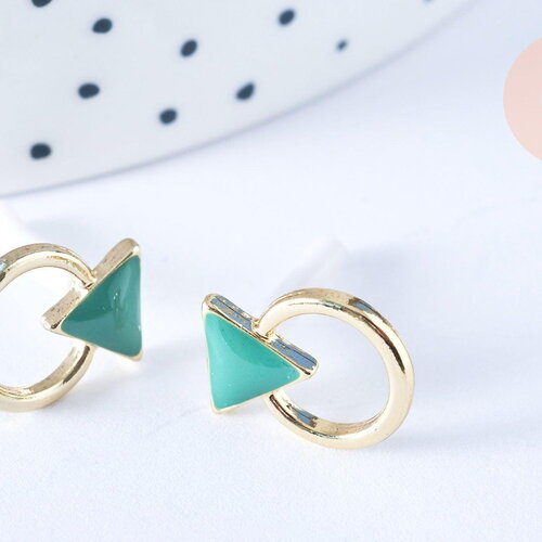 Boucles puces zamac doré triangle émail vert 13.5mm, la paire (g5336)