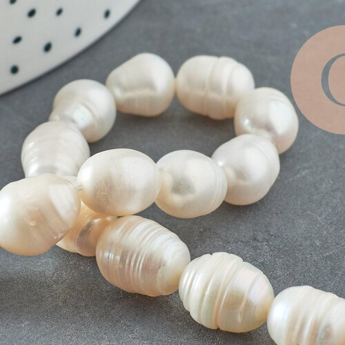 Perle eau douce naturelle blanche 10-14mm, x1 fil de 8cm (g1940)