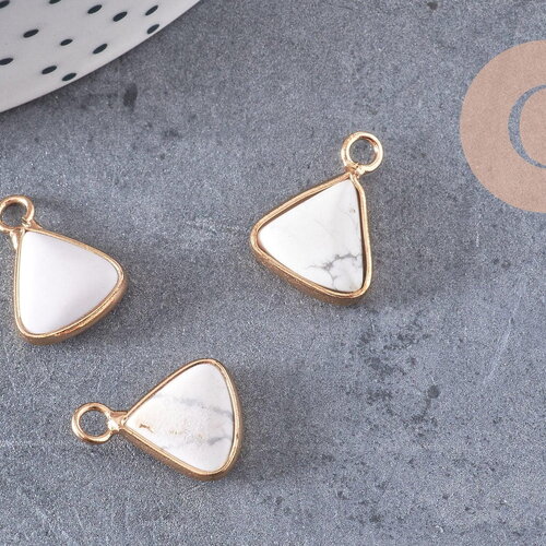 Pendentif triangle howlite,creation pendentif bijoux pierre naturelle, pendentif pierre howlite naturel,16mm, x1 -g2095