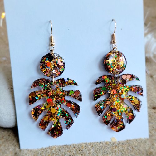 Boucle monstera marron résine légère sur tige
