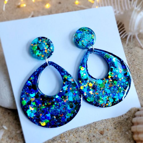 Boucles gouttes marines pastille tige colorée