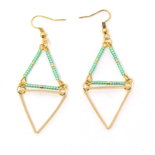 Boucles d'oreilles losanges - perles miyuki vertes et triangle doré - collection déesses et nymphes