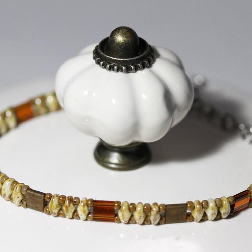 Bracelet avec perles tila, superduo, rocailles miyuki et acier inoxydable