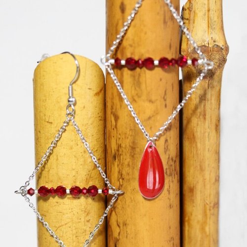 Boucles d'oreilles losanges avec perles en cristal autrichien et acier inoxydable
