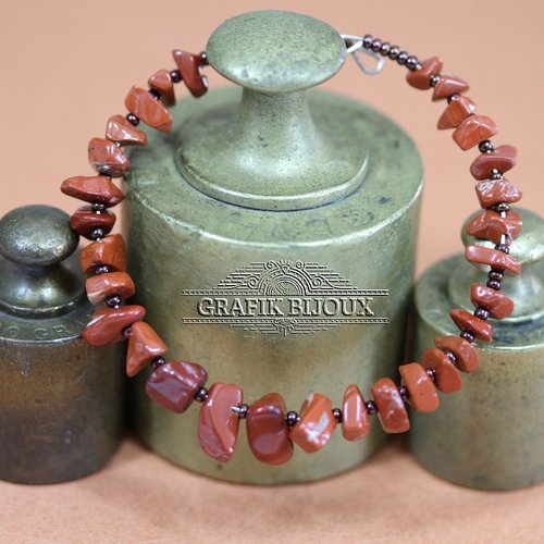 Bracelet en acier inoxydable, rocailles miyuki et jaspe rouge.