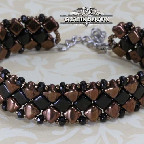 Bracelet avec perles silky bead, rocailles miyuki et acier inoxydable