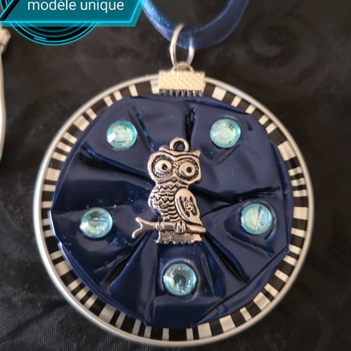 Pendentif chouette sur capsule nespresso bleu