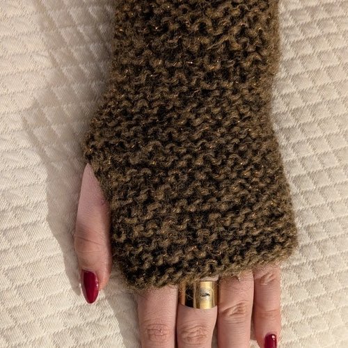 Mitaine marron fil doré