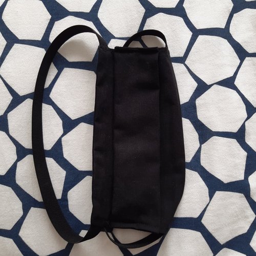 Masque barrière artisanal