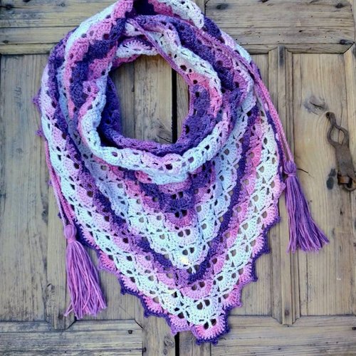Chèche d'été en coton, châle triangle en crochet, étole multicolor, écharpe en couleur blanche, rose et violette