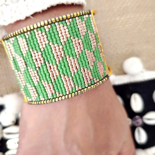 Bracelet “éveil végétal” – vert anglais & or