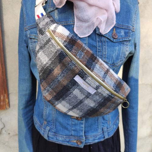 Sac banane en lainage